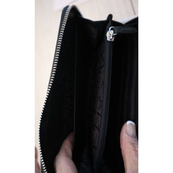 Calvin Klein H3JEYCV4 Women's Black Multi Zoe Zip Around Wallet/Crossbody - Picture 5 of 9